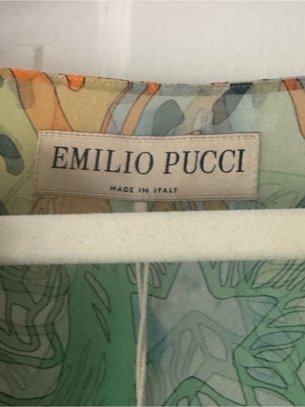 Emilio Pucci Silk Cover up - Picture 10 of 11